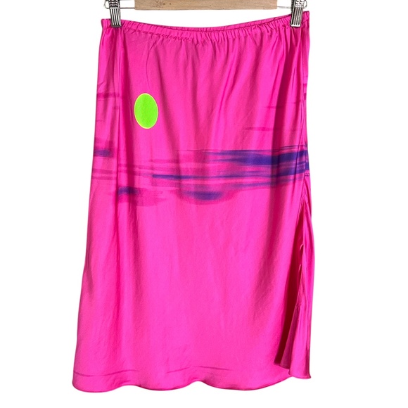 NWT Kerri Rosenthal Ali Beach Skirt in Neon Pink Size Medium - Picture 2 of 10